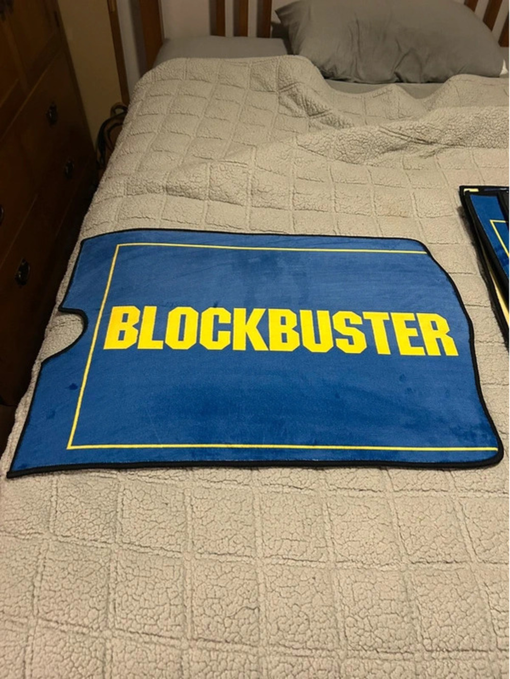 Blockbuster Tufted Rug 22”x32”
